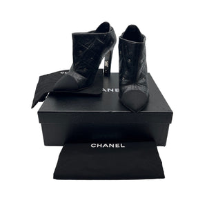 Louis Vuitton Matchmake Ankle Boots in Black 37