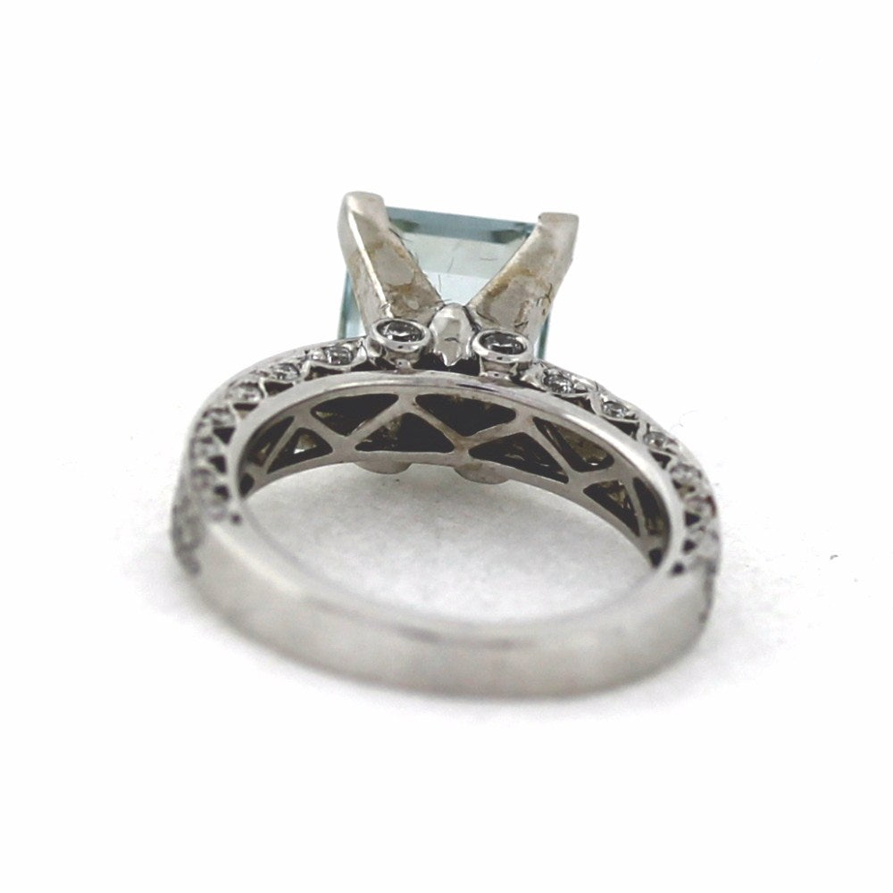 14K White Gold 2.67ct Aquamarine & 0.75ctw Diamond Cocktail Ring - Sz. 5