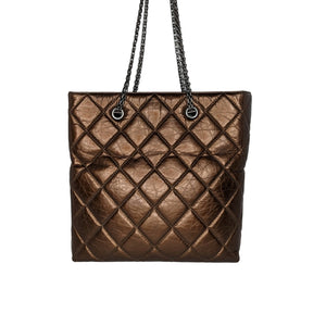 Chanel Metallic Lambskin Quilted Top Handle Vanity Case Gold For Sale at  1stDibs