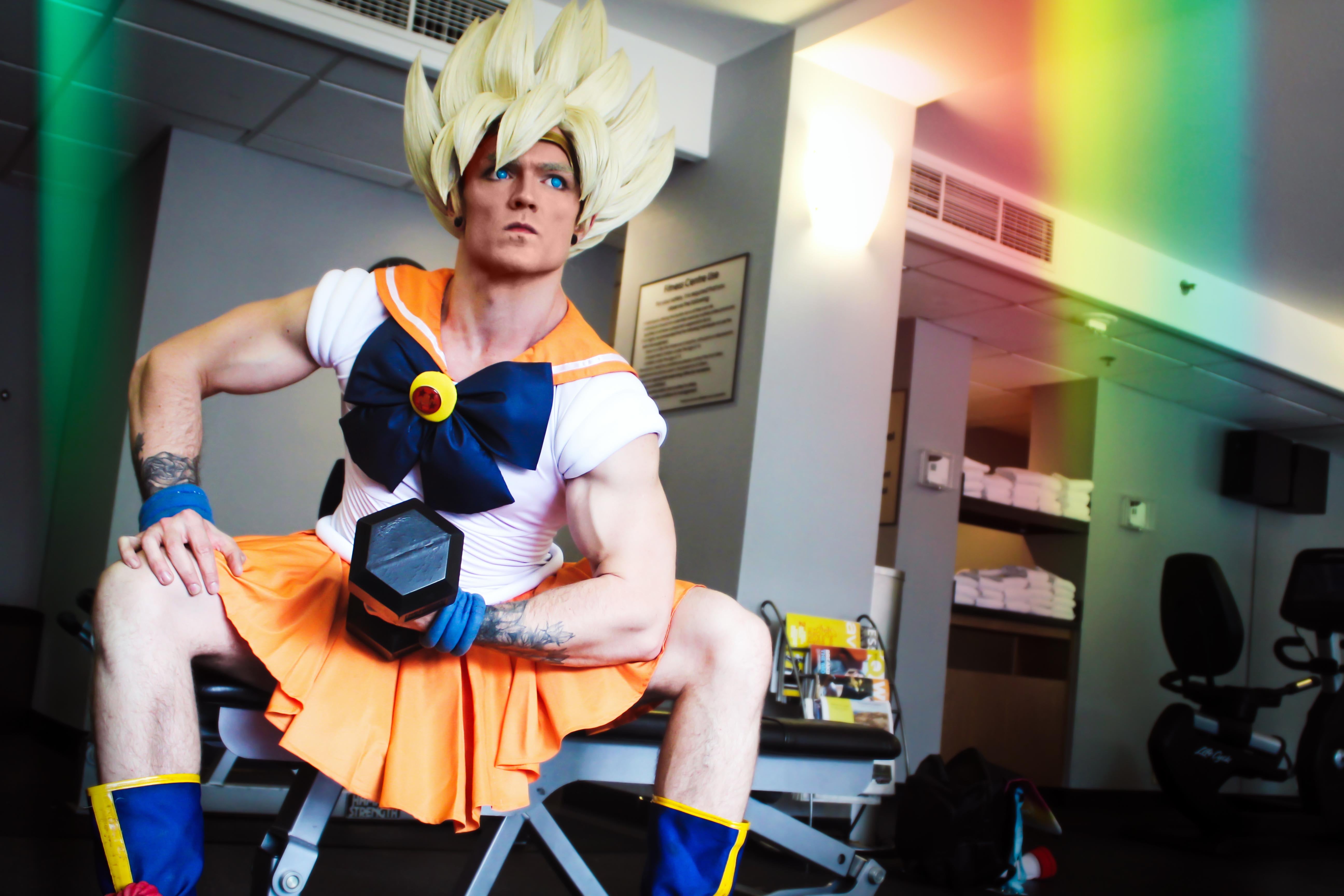 Sailor Goku cosplay - Sailor Moon and DragonBall Z fusion