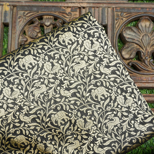 Black Pure Katan Silk Handloom Banarasi Shikargah Fabric - Khinkhwab