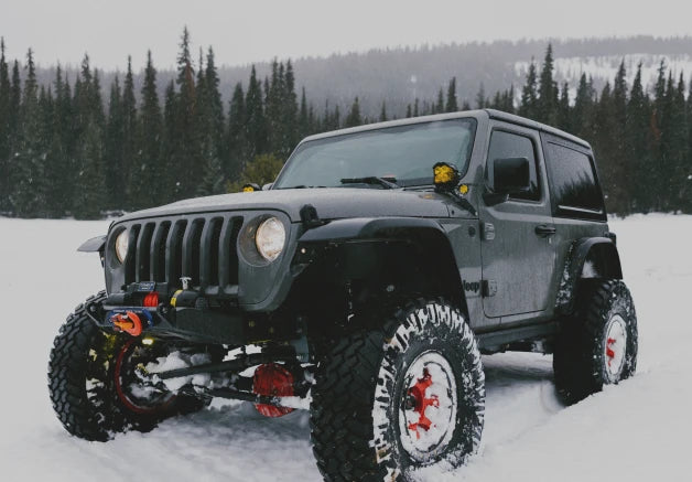 img_tyler_jeep.webp__PID:c6330df9-ae94-4e1e-b713-1f703abd488a