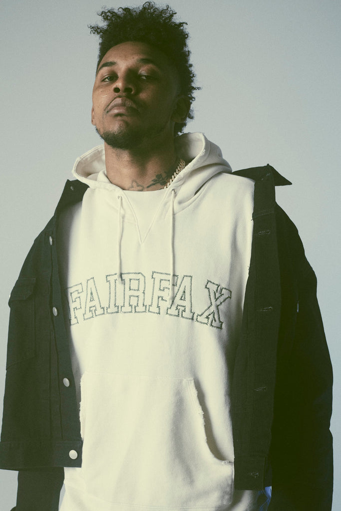424 x John Elliot