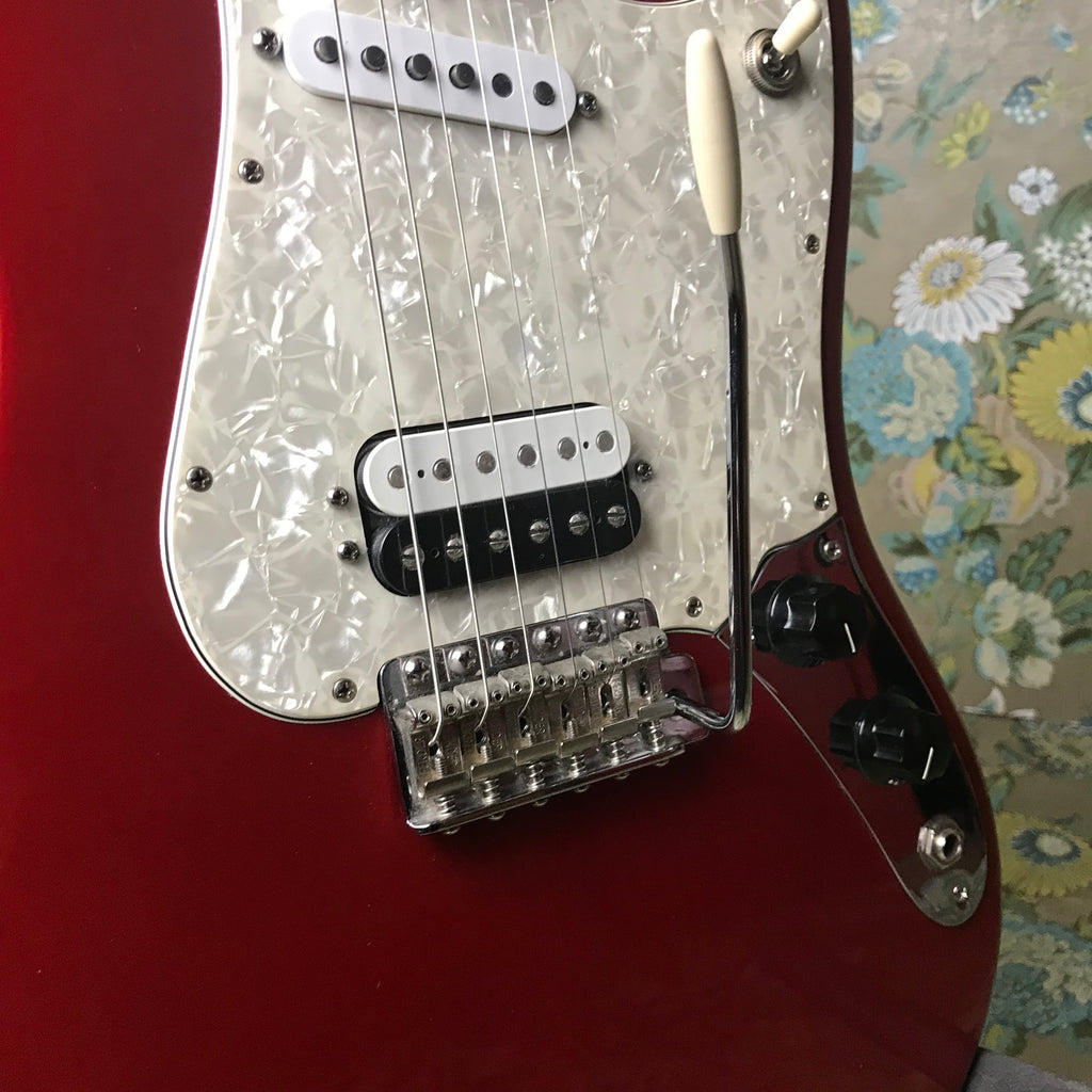 Fender Cyclone MIM 2001 Candy Apple Red – Eastside Music Supply