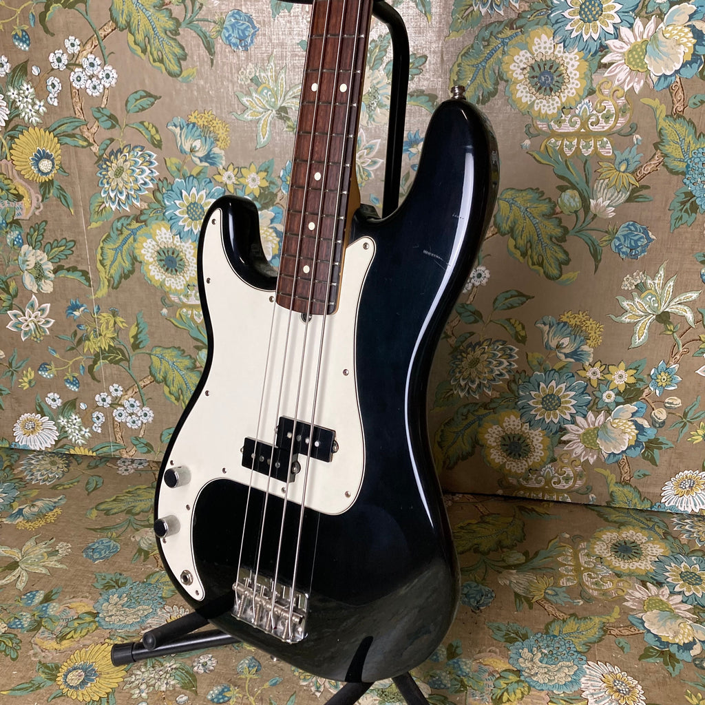 fender 50th anniversary precision bass 1996