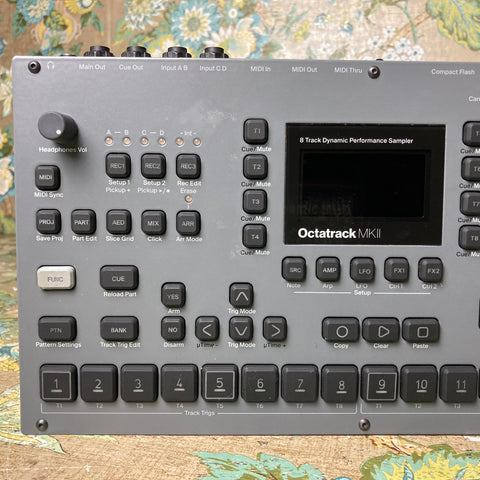 Elektron Octatrack MkII Eight Track Dynamic Performance Sampler