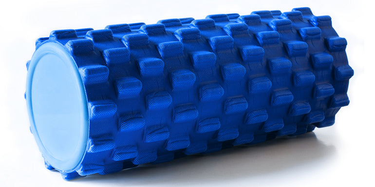 Essentials In Your Gym Bag For Men (2021) RumbleRollers