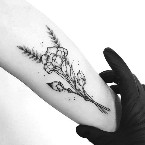 Tatouagelife Les tatouages éphémères tendances à adopter pour cet été !