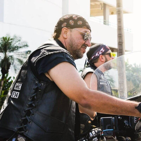 biker-man-with-bandana