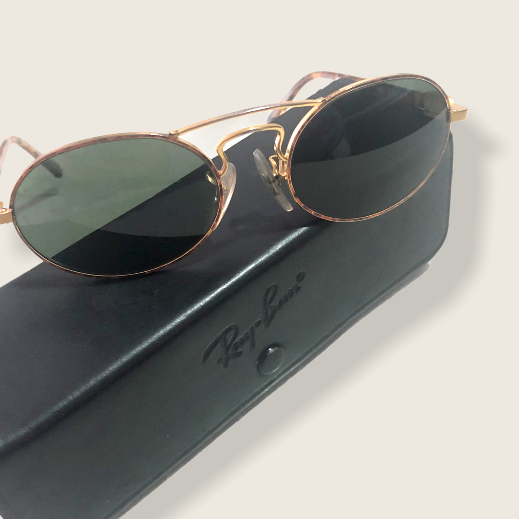 1990s Ray Ban Oval Chaos – Rise Street Market