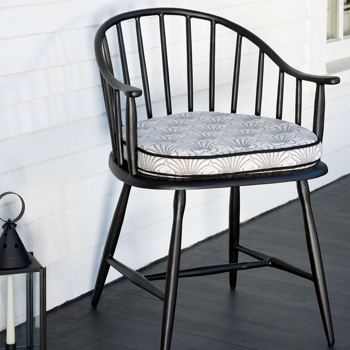 windsor patio chair