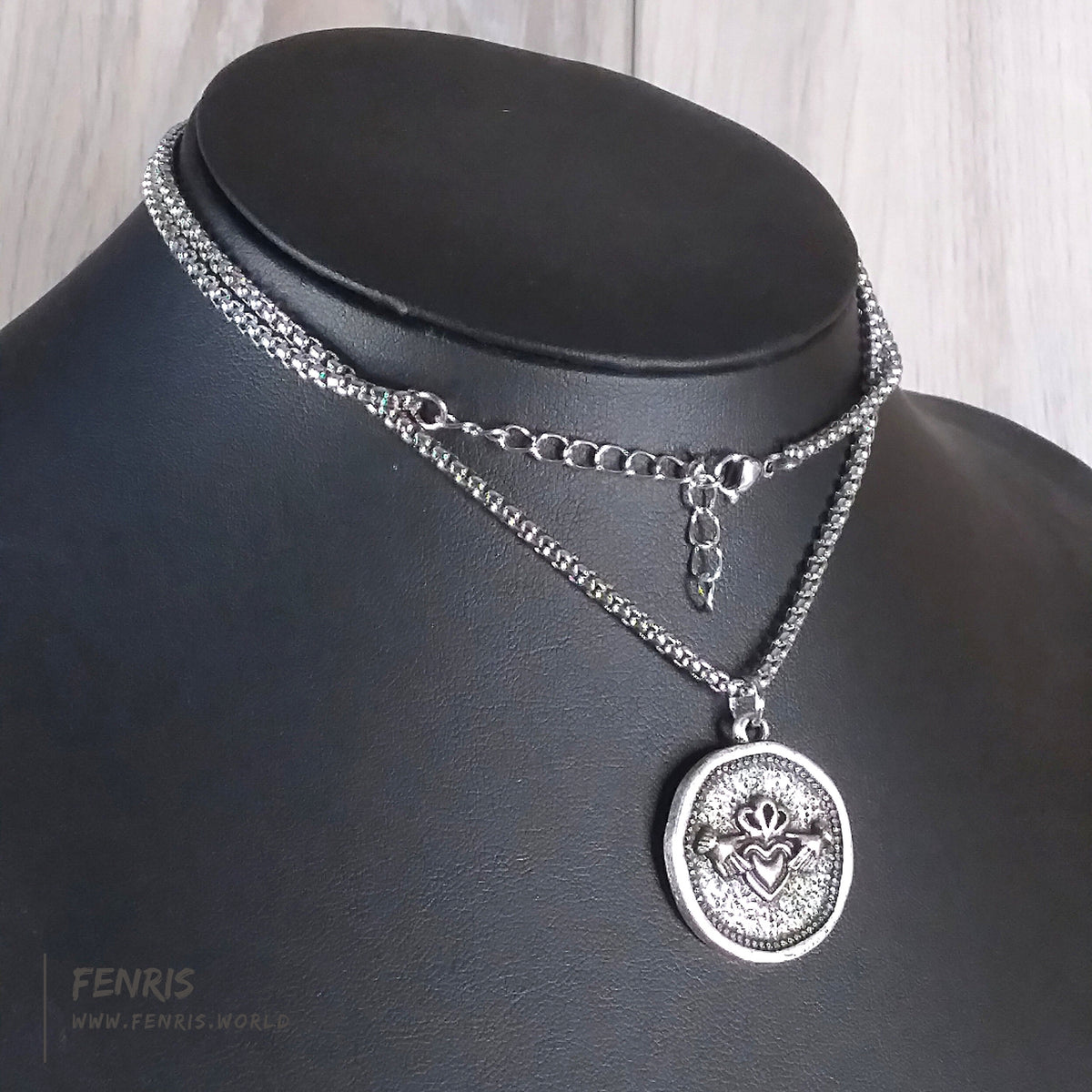 Coin Necklace Silver Claddagh Irish Celtic – Fenris