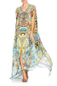 camilla split front kaftan styling