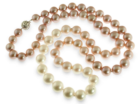 Blush pearls