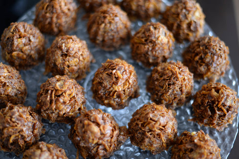 Home made energy bites on a tray