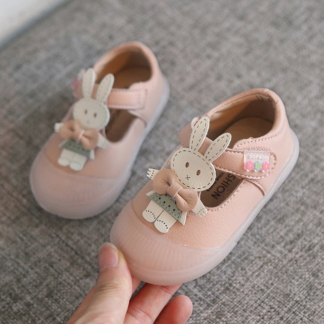 trendy baby shoes