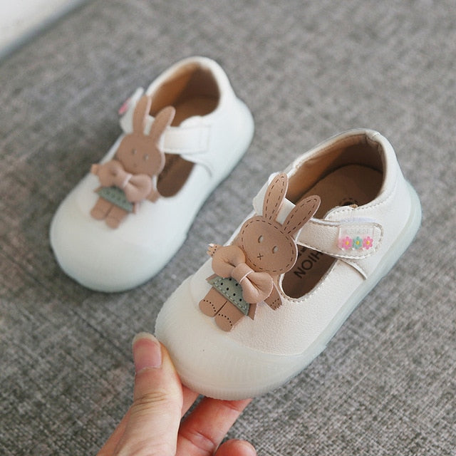 trendy baby shoes