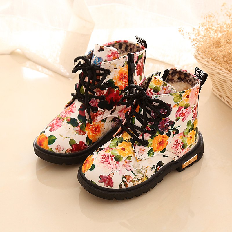 trendy baby shoes