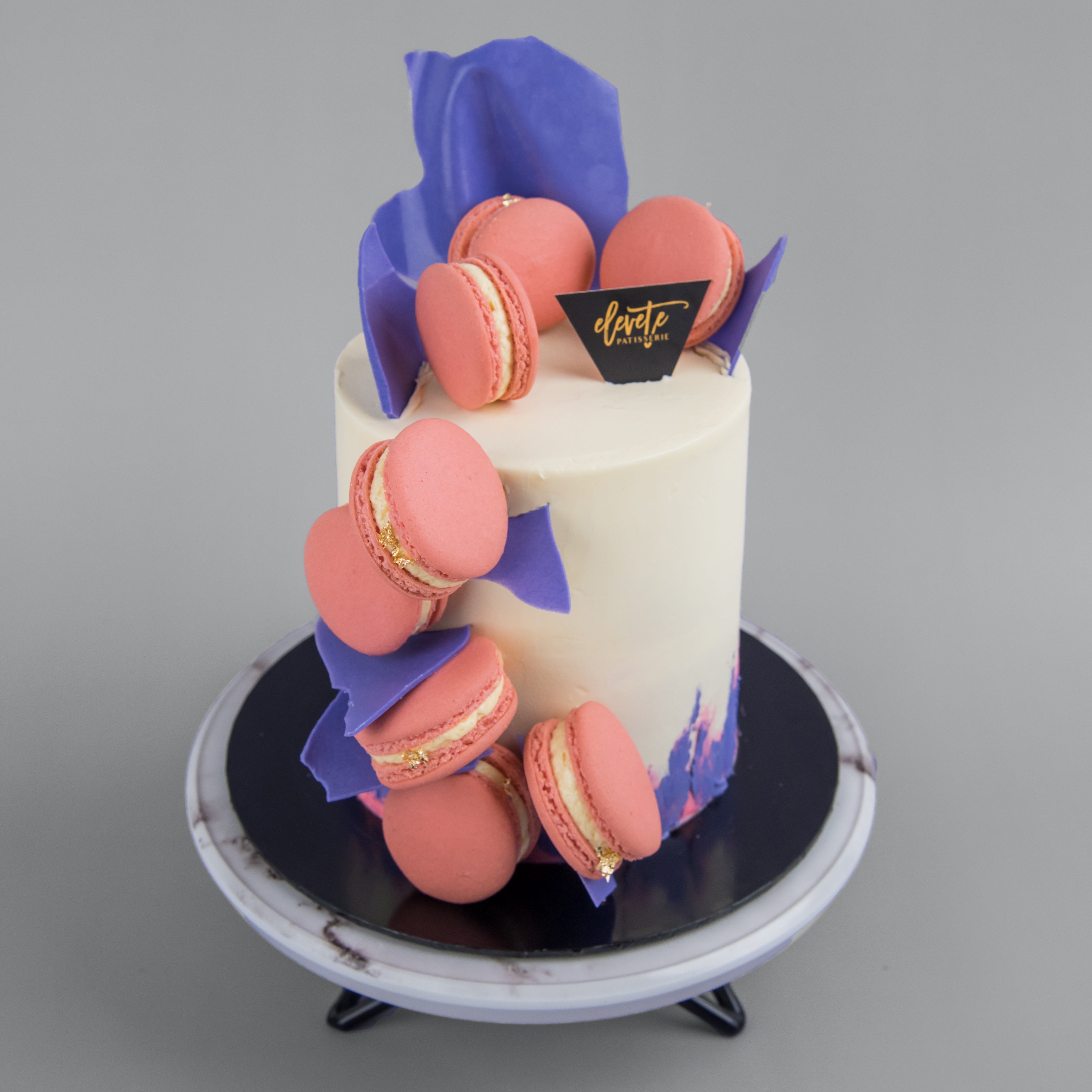 Clingy Macaron Cake 5 Inch (1.3kg)