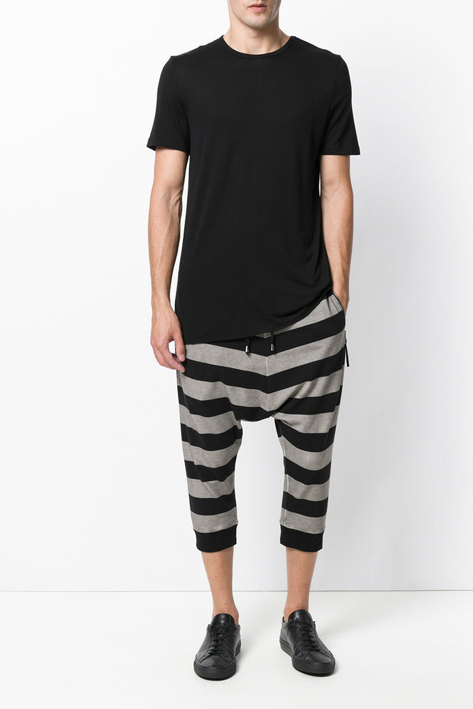 horizontal striped trousers