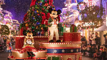 Is Disney World Open On Thanksgiving? | Holiday Travel Tips ...