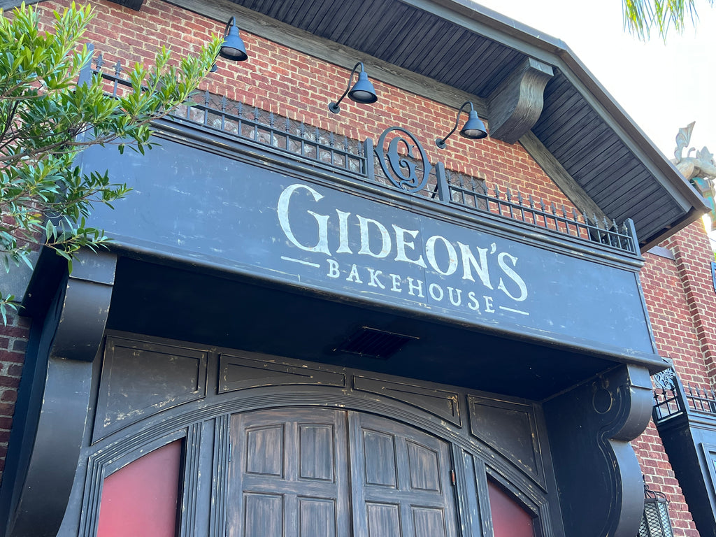 Entrance sign at Gideon's Bakehouse