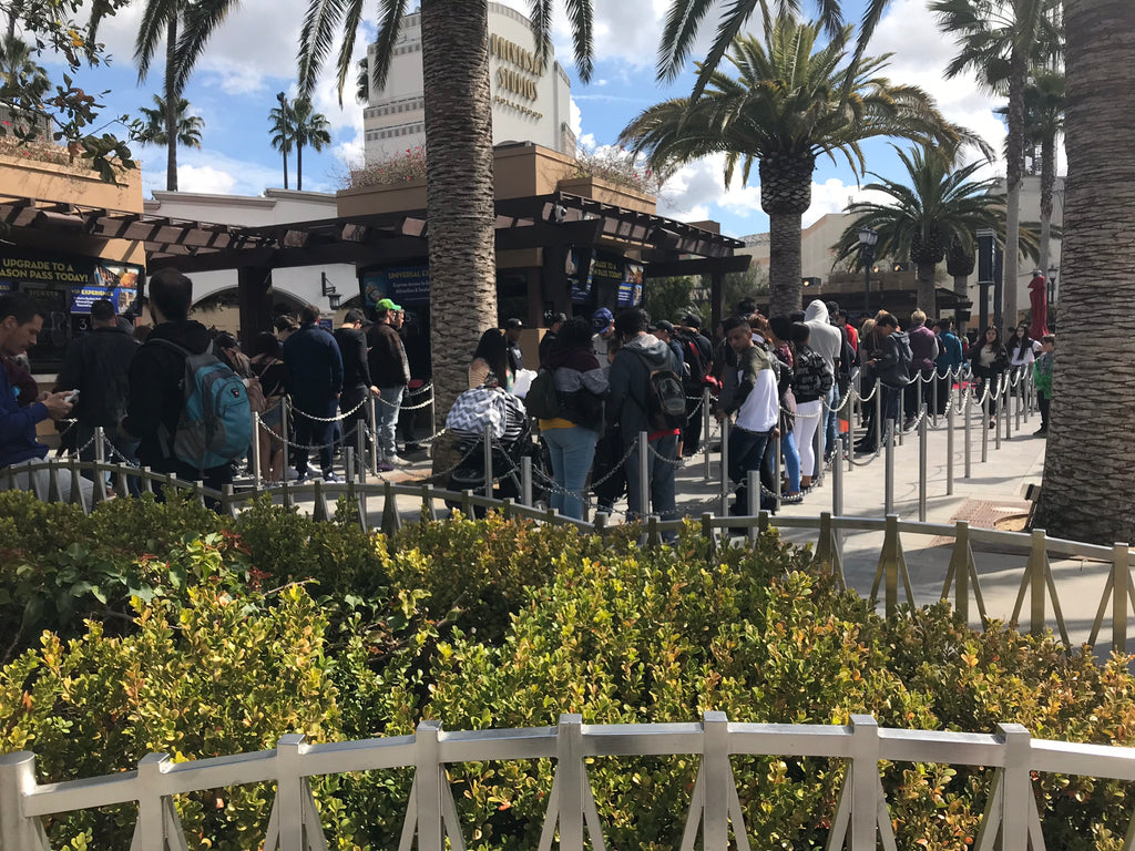 Lines of people at Universal Studios Hollywood Ticket Booths