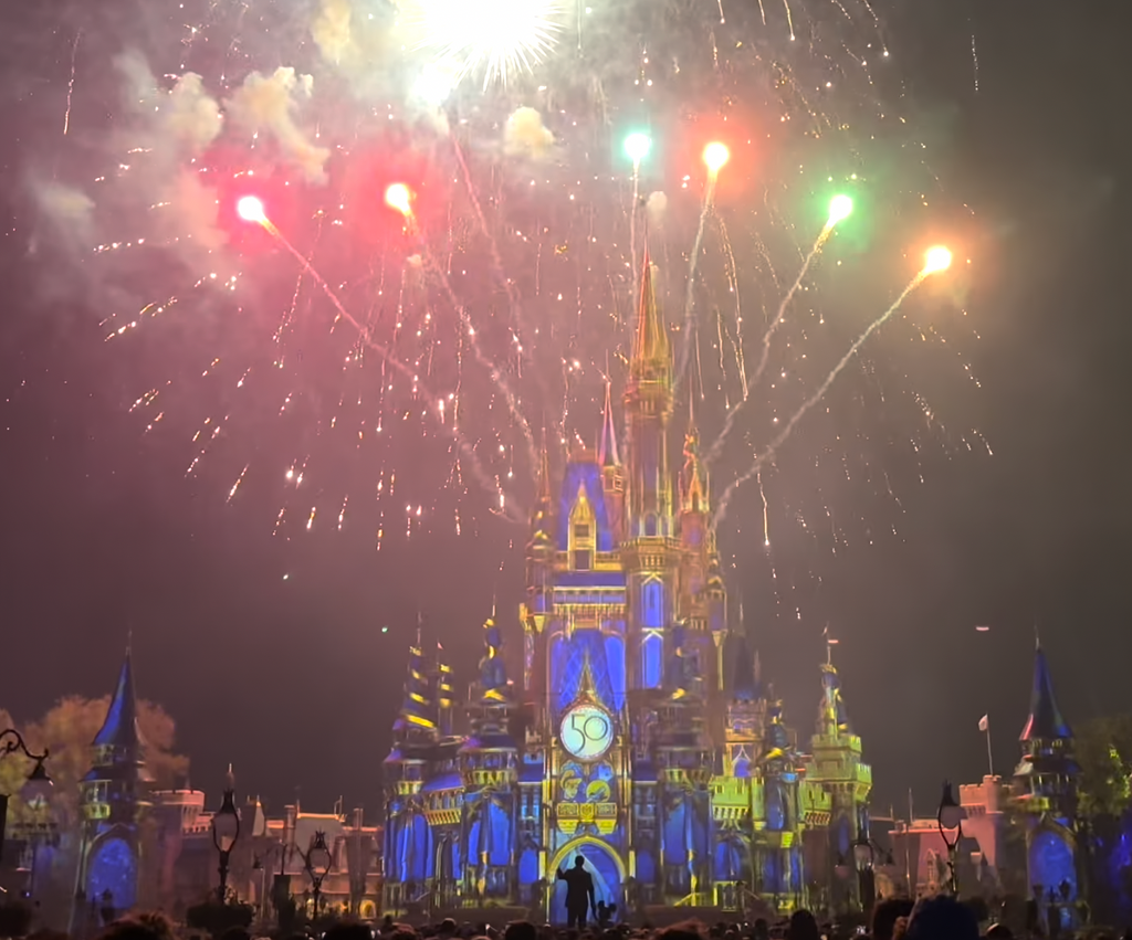 Magic Kingdom Fireworks