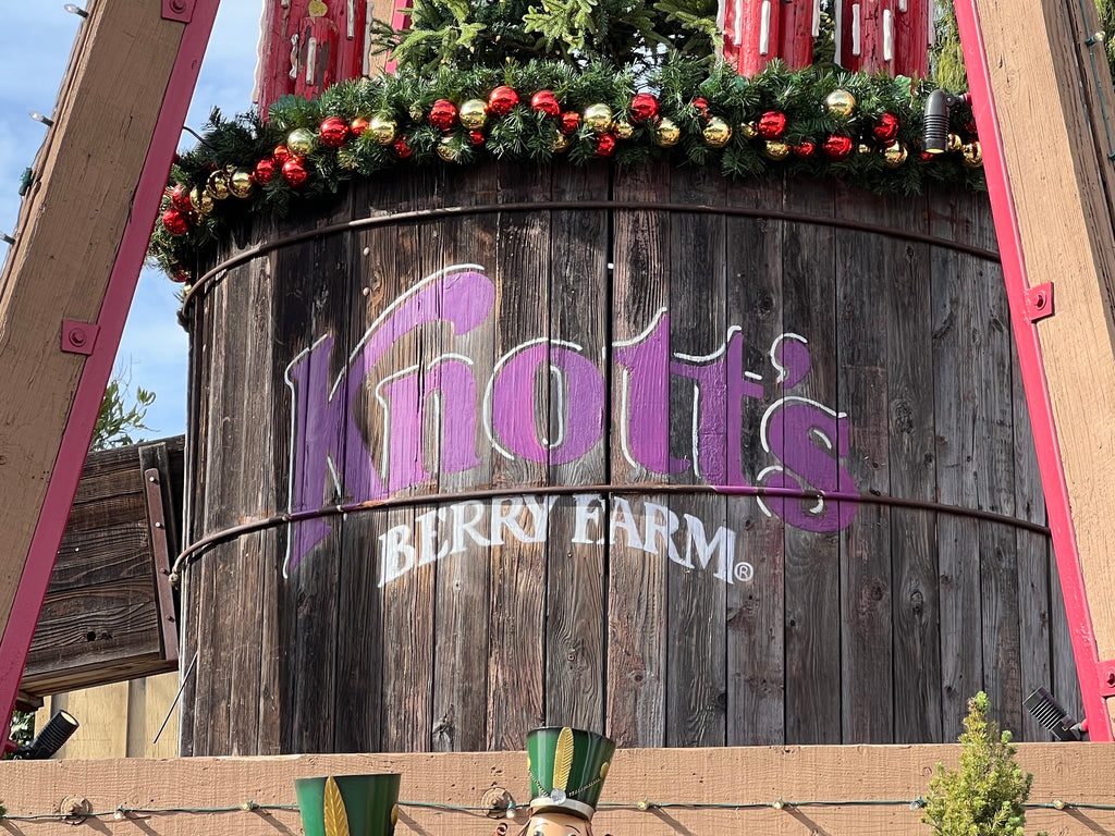 Knott's Berry Farm Sign