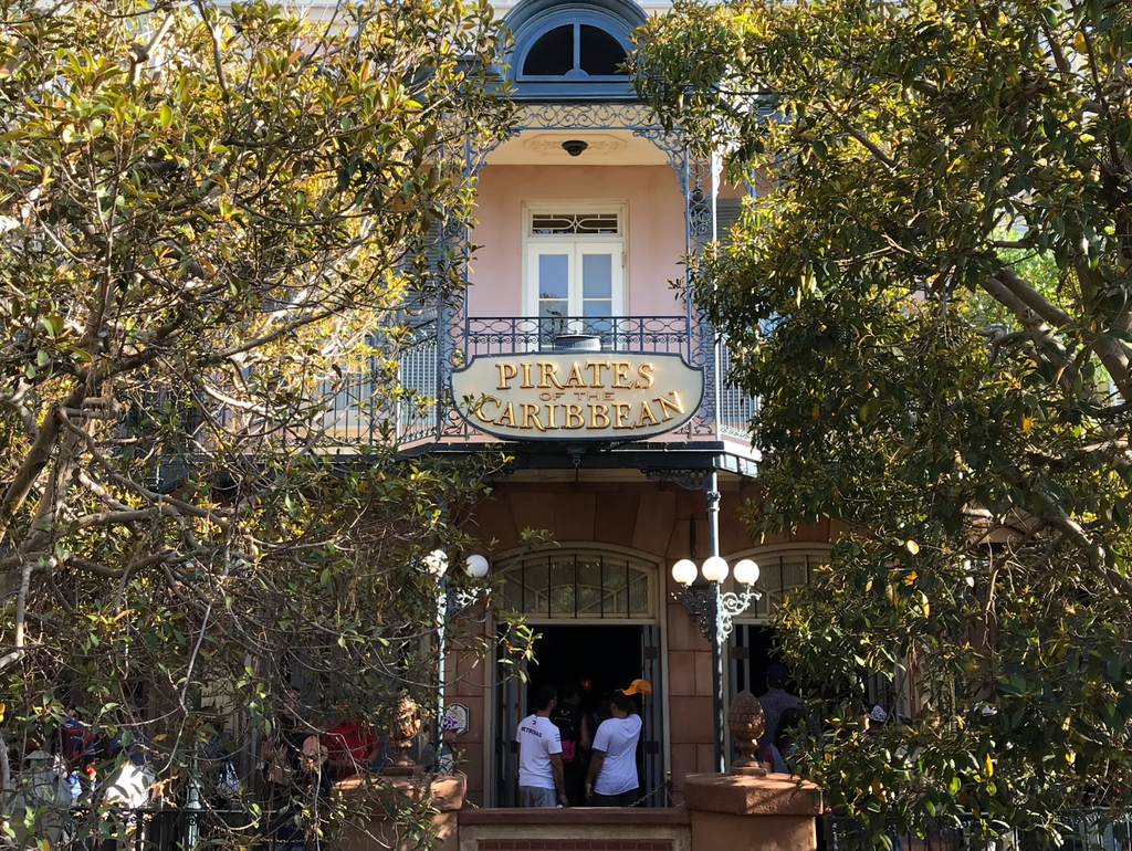 Pirates of the Carribean Sign