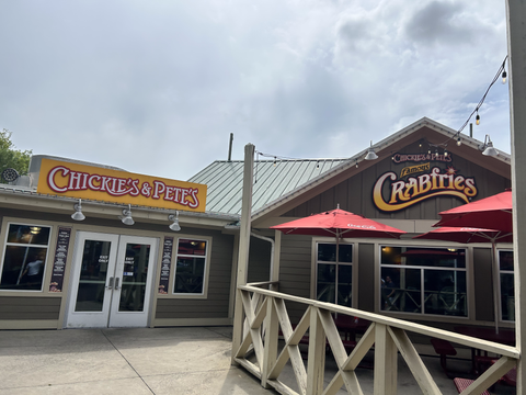chickies and petes dining plan at carowinds