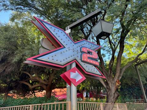 x2 sign magic mountain