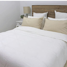 White-Fringed-Linen-Quilt-Cover.gif__PID:e9141b3a-97a6-4b91-b9d2-eb3215a8d05f