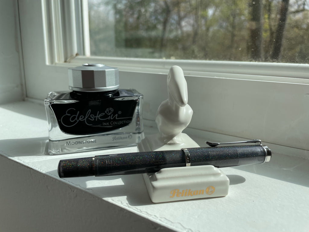 Pelikan Golden Beryl Ink of the Year Fountain Pen Ink Unboxing 