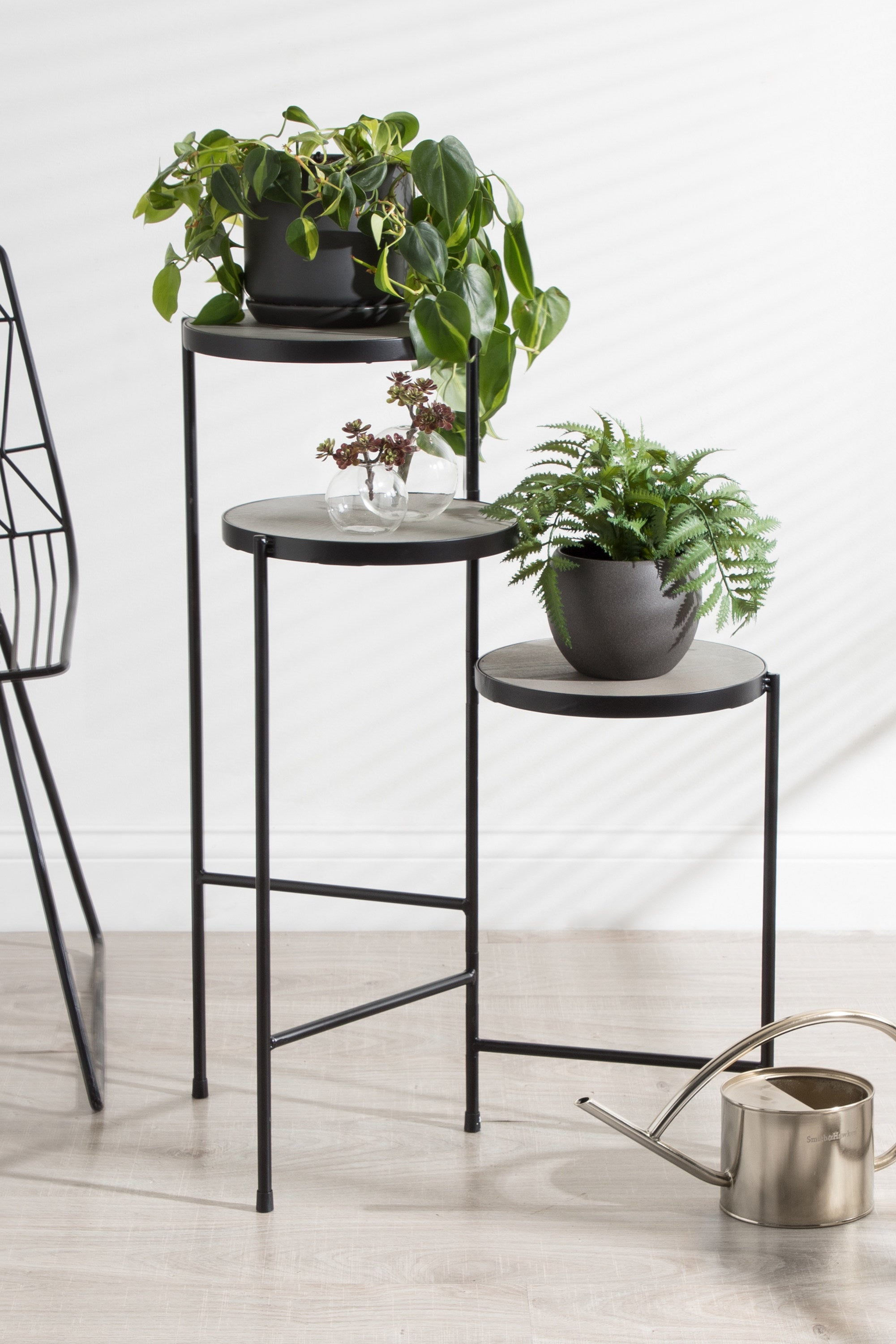 Kate And Laurel Fields Modern Tri Level Plant Stand White And Gold 10   Lirafteq72km4hg6m5sq 