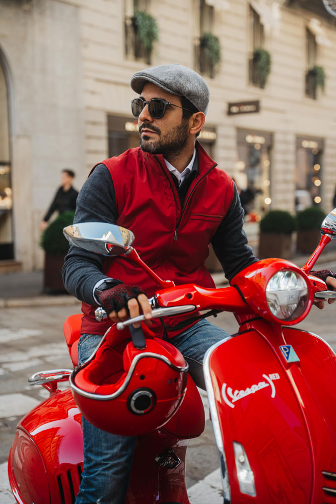 Roveri Eyewear photoshoot in Milan with the handmade in Italy CLM7 carbon-titanium sunglasses and the Piaggio Vespa RED 946.
