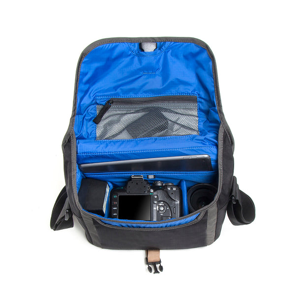 crumpler proper roady 2.0 camera sling 4500