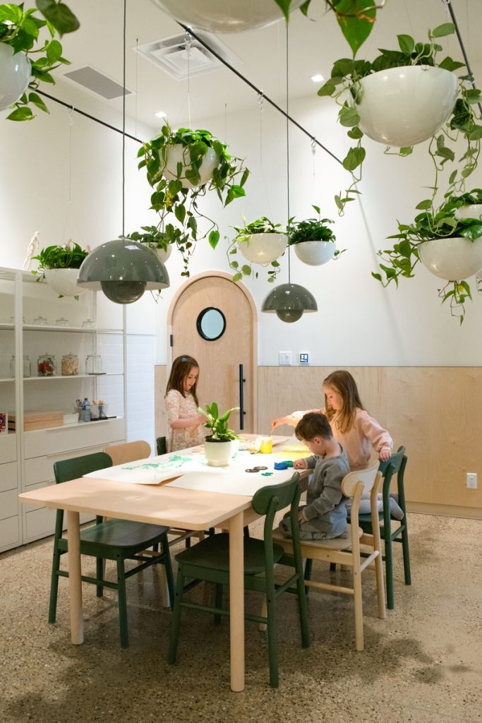 Daycare design with plants