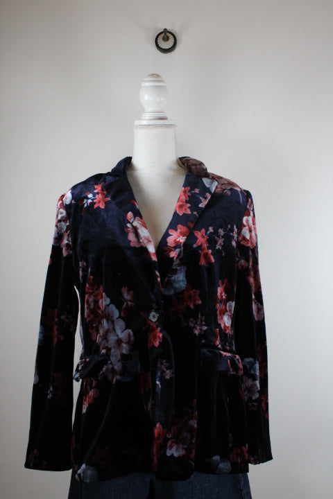 Vintage Tahari Velvet Blazer (M) - ramanujanitsez