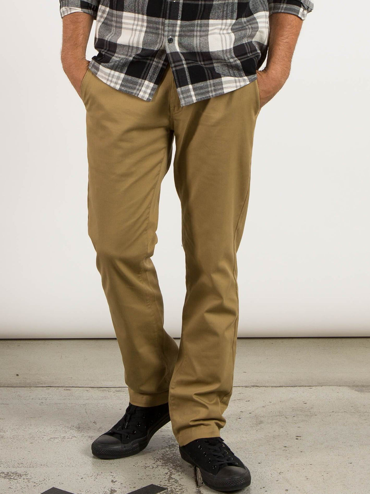 khaki stretch trousers