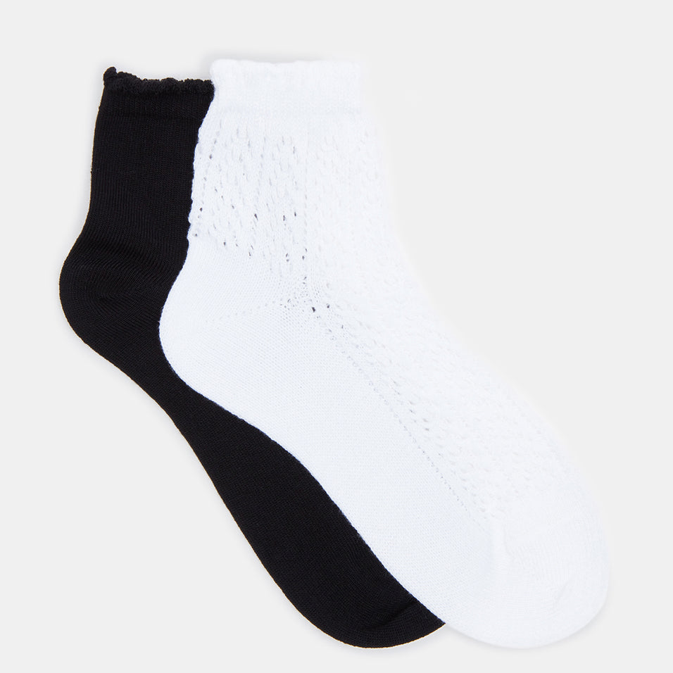 L-SHEER Black Sheer Nylon Tights & Socks  Women's Designer Accessories –  Steve Madden Canada