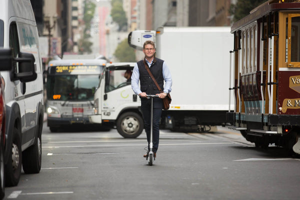 urban-commuter-male-scooter-rider