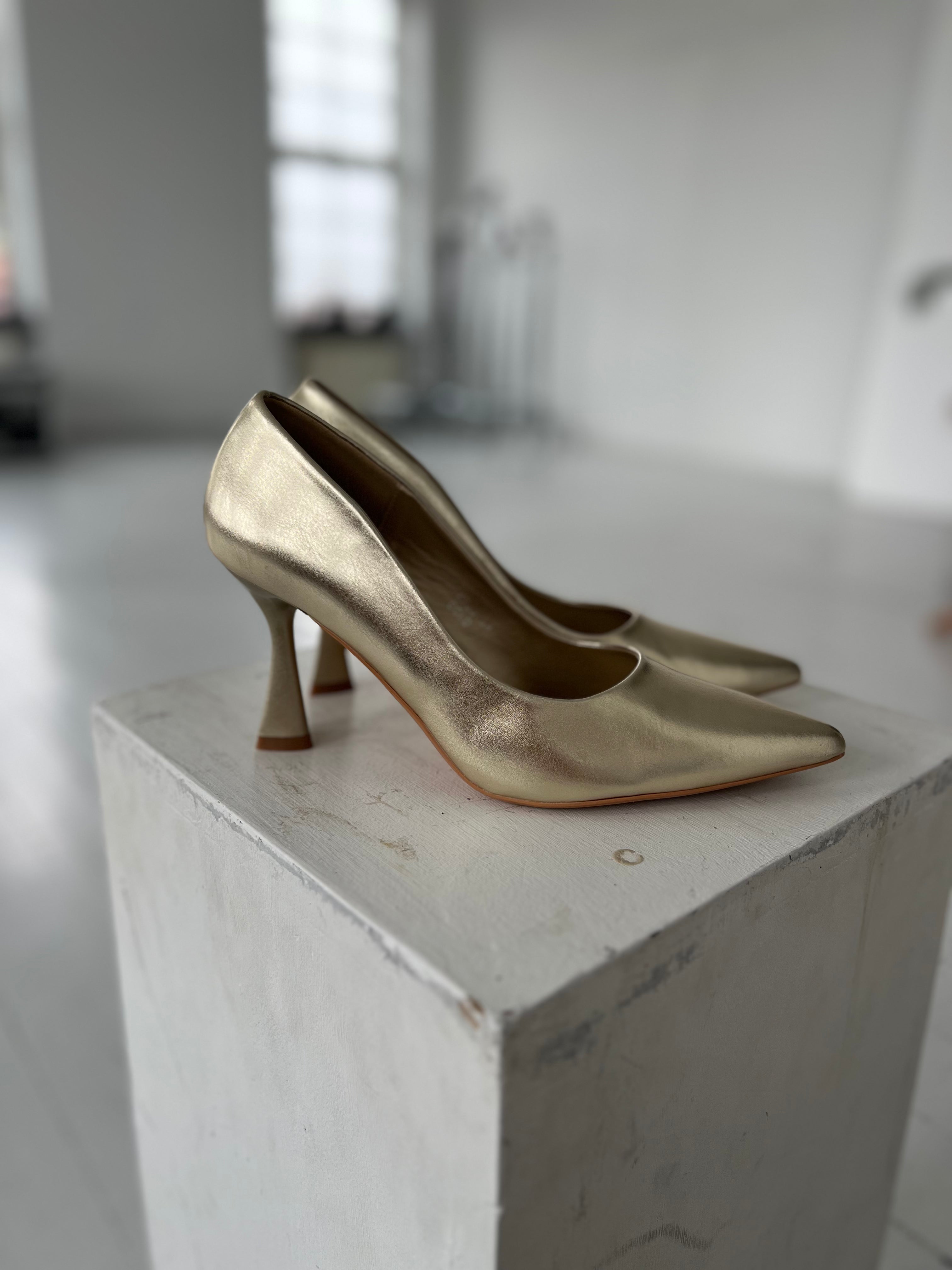 Se Marquiz golden heels (8725) - 41 hos Åberg Copenhagen