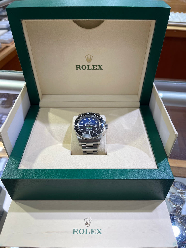 rolex submariner james cameron