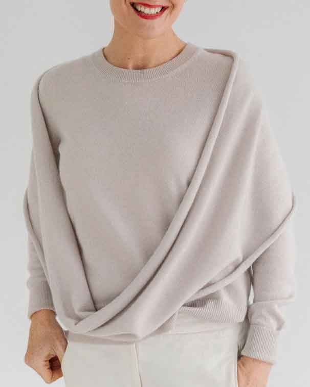 Split Turtleneck Cashmere Pullover - OBSOLETES DO NOT TOUCH