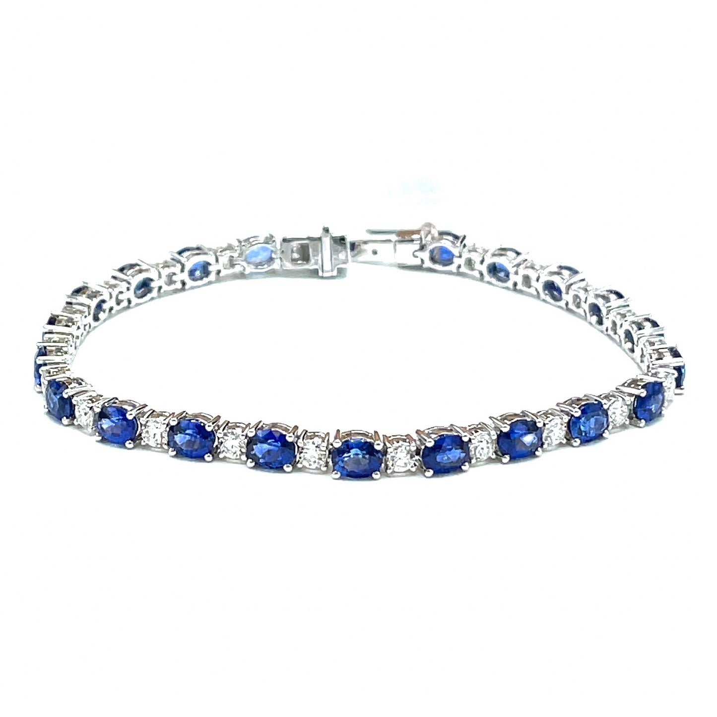 Pre-Owned Van Cleef & Arpels Perlée Collection Diamond Bracelet in 18k –