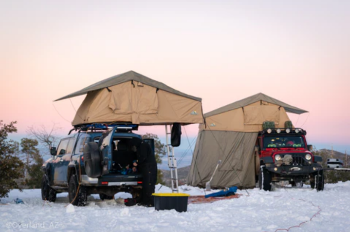 roof-top-tents-setup-in-snow-can-carry-multiple-peoples-worth-of-weight