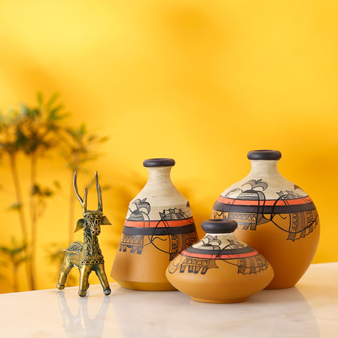 decorative vases