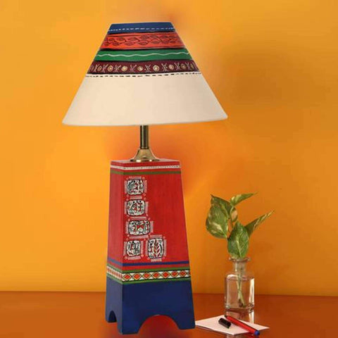 decorative wooden tale lamp 