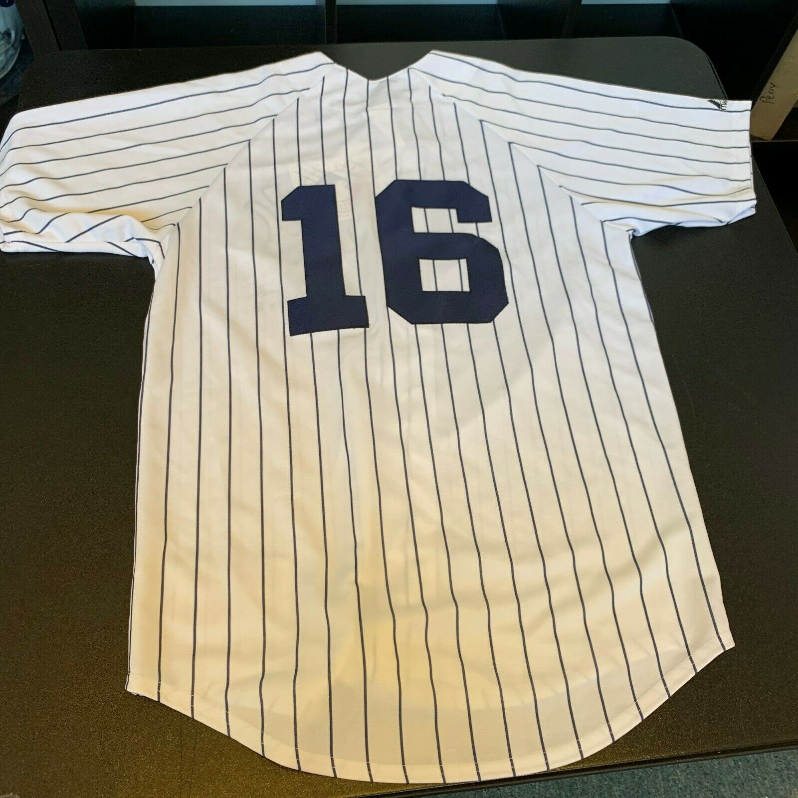 16 on yankees jersey